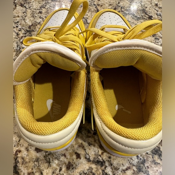 Nike Women’s Low Dunk Twist - Picture 4 of 8